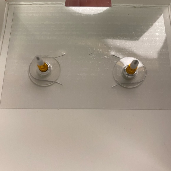 Betsey Johnson Christmas earrings - Picture 4 of 4